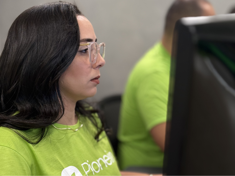 Benefícios do monitoramento de requisitos legais: por que sua empresa não pode ignorar essa prática — Quais são os principais benefícios do monitoramento de requisitos legais?